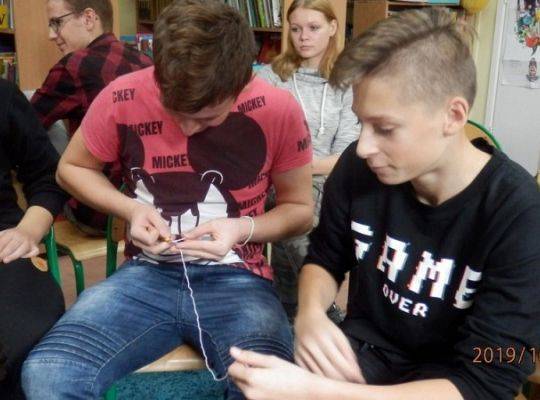 „Szydełkowe cudeńka”. Warsztaty szydełkowania