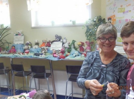 „Szydełkowe cudeńka”. Warsztaty szydełkowania