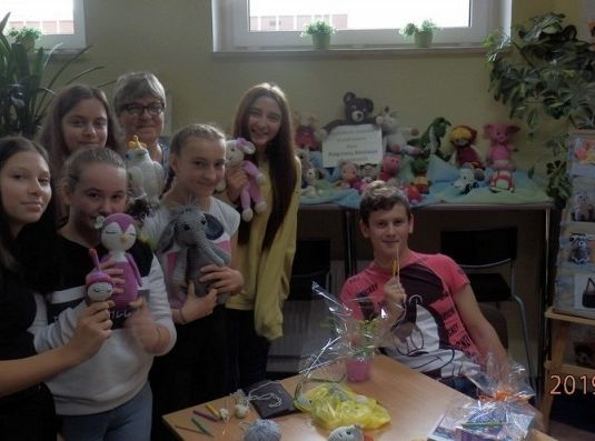 „Szydełkowe cudeńka”. Warsztaty szydełkowania