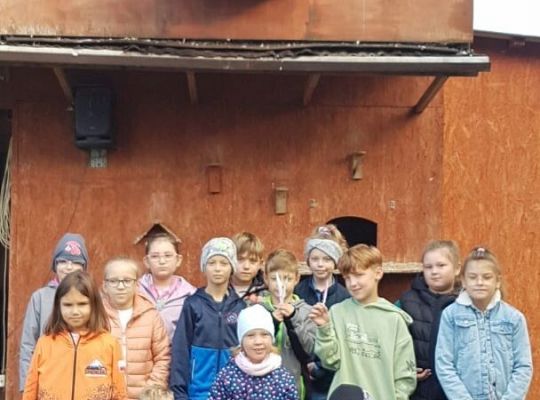 Wycieczka klasy 2b do gołębnika Pana Romana