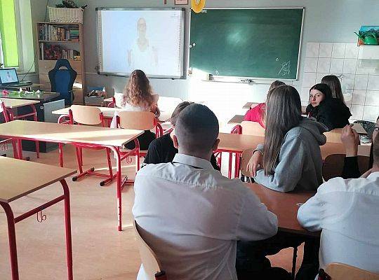 Zajęcia opiekuńcze w formie zajęć multimedialnych