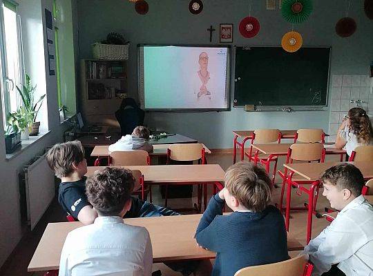 Zajęcia opiekuńcze w formie zajęć multimedialnych