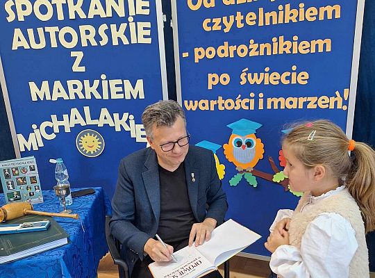 Wyjątkowe Spotkanie z Markiem Michalakiem i Pasowanie na Czytelnika!