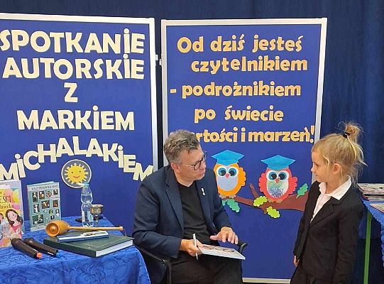 Wyjątkowe Spotkanie z Markiem Michalakiem i Pasowanie na Czytelnika!