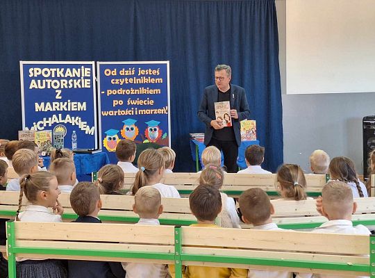 Wyjątkowe Spotkanie z Markiem Michalakiem i Pasowanie na Czytelnika!