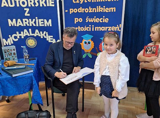 Wyjątkowe Spotkanie z Markiem Michalakiem i Pasowanie na Czytelnika!