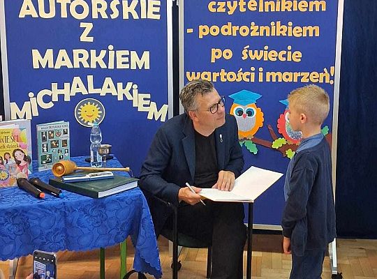 Wyjątkowe Spotkanie z Markiem Michalakiem i Pasowanie na Czytelnika!