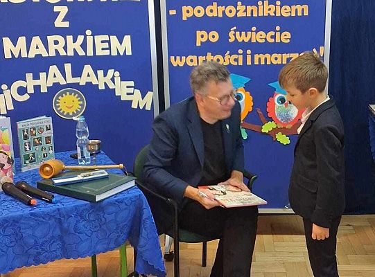 Wyjątkowe Spotkanie z Markiem Michalakiem i Pasowanie na Czytelnika!