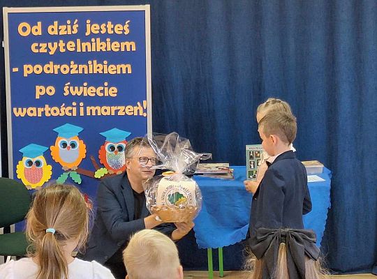 Wyjątkowe Spotkanie z Markiem Michalakiem i Pasowanie na Czytelnika!