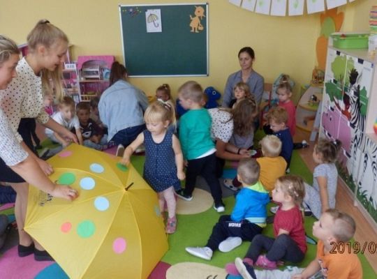 Książkowo – Kropkowy dzień u Maluchów