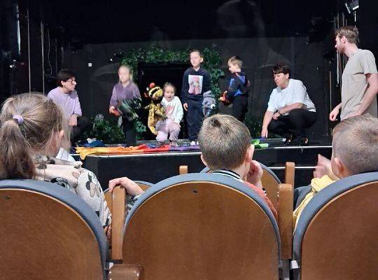 Klasy pierwsze w Teatrze Lalek „Tęcza” w Słupsku