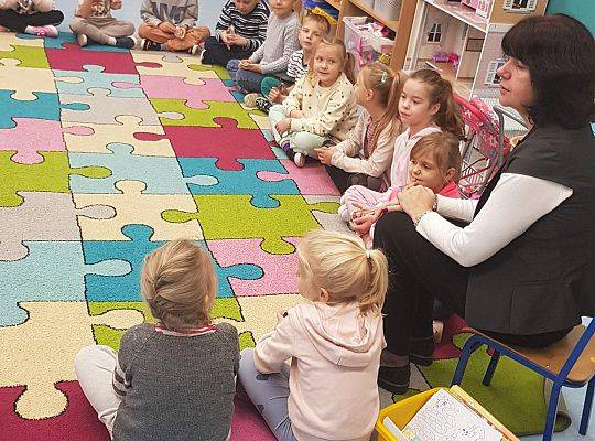 Zajęcie logopedyczne z przedszkolakami
