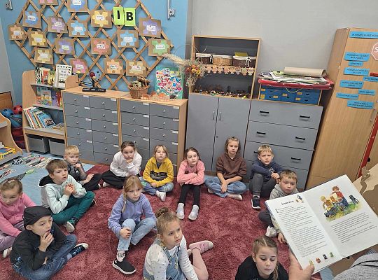 Ogólnopolska akcji czytelnicza  "Adwentowe czytanie na Święta"