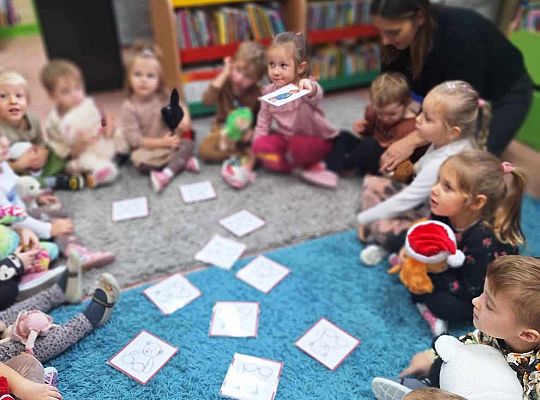 Pluszowy Miś w roli głównej – wyjątkowy dzień z przedszkolakami
