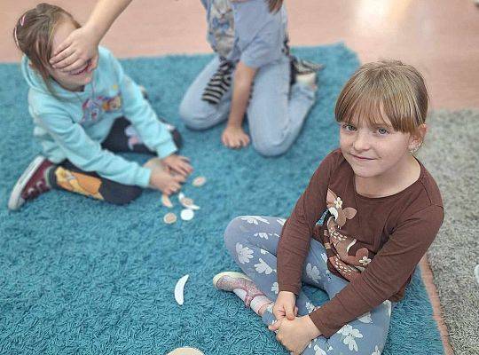 Pluszowy Miś w roli głównej – wyjątkowy dzień z przedszkolakami