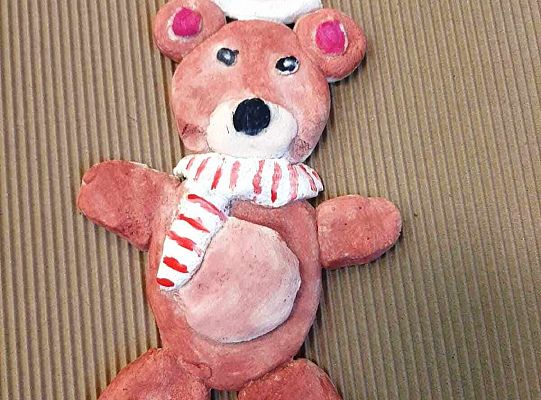 "Dziewczynka i miś"