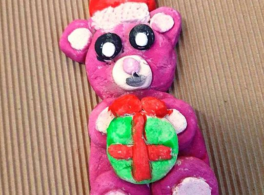 "Dziewczynka i miś"