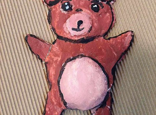 "Dziewczynka i miś"