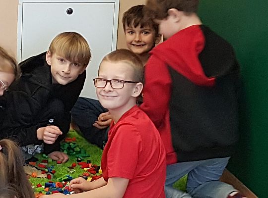 Kłamczusiaki w klasie 2 b