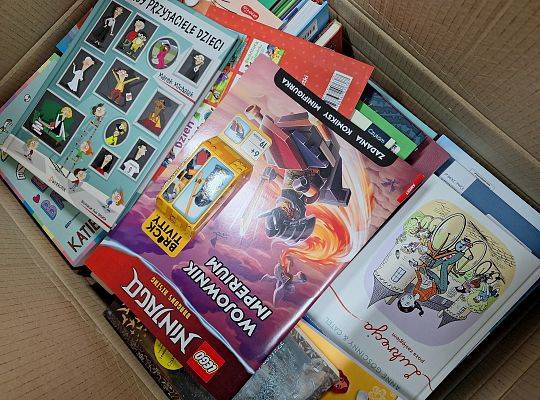 Stało się!  619 książek trafiło do biblioteki szkolnej