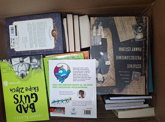 Stało się!  619 książek trafiło do biblioteki szkolnej