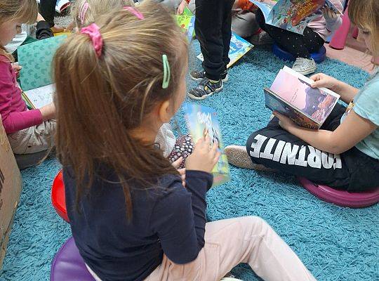 Stało się!  619 książek trafiło do biblioteki szkolnej