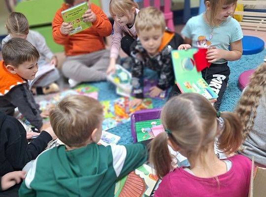 Stało się!  619 książek trafiło do biblioteki szkolnej
