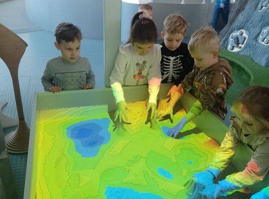 Nasze przedszkolaki w Centrum Nauki Experyment