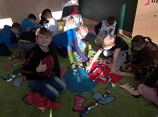 "Buduj emocje, twórz historie – LEGOwe przygody z Humorkami!"