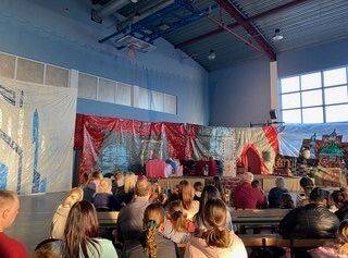 ”Kraina Lodu!” w wykonaniu Teatru Odeon ze Strzebielina