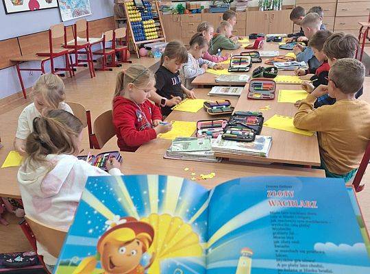 "Książka o każdej porze roku" letnie spotkanie z pierwszakami