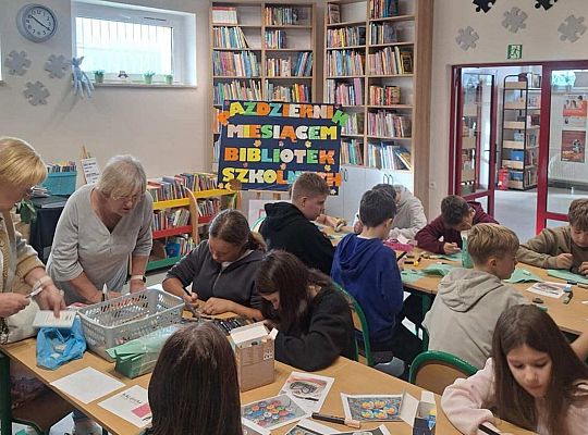 Biblioteka zaprasza człowieka!
