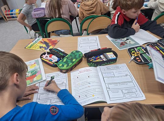 "80 lat czasopisma "Świerszczyk". Czytamy i odkrywamy"