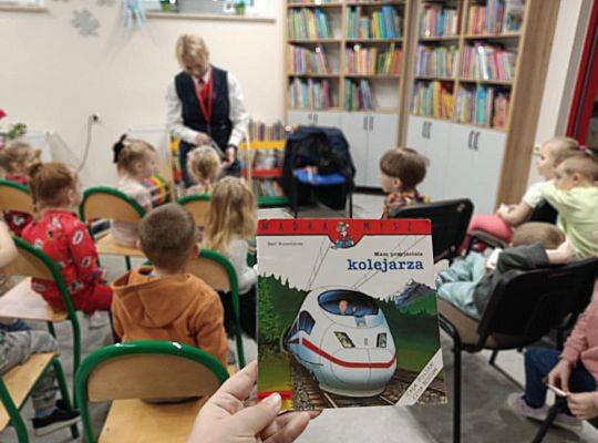 Mądra Mysz poznaje zawód kolejarza