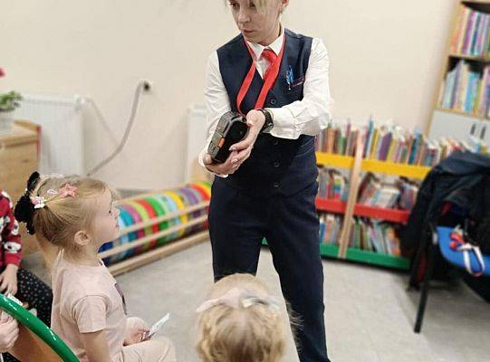 Mądra Mysz poznaje zawód kolejarza