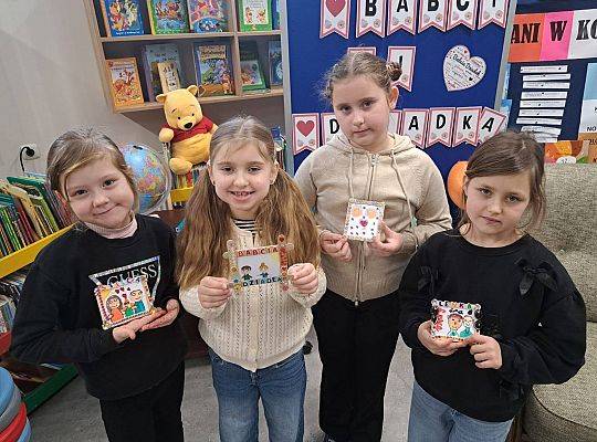 Babcia Maria świętuje z nami Dzień Babci