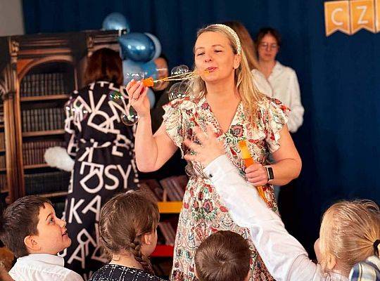 Pasowanie na Czytelników uczniów klas I