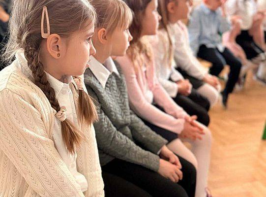 Pasowanie na Czytelników uczniów klas I