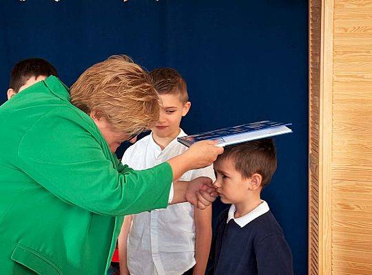 Pasowanie na Czytelników uczniów klas I