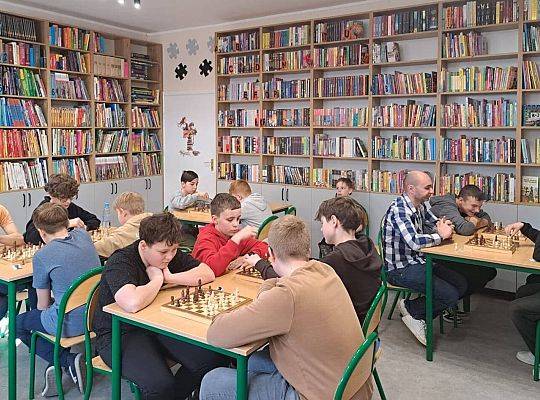 Dziś w bibliotece odbył się IV Szkolny Turniej Szachowy