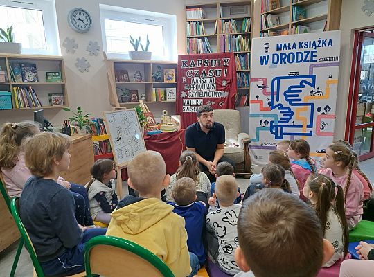 „Mała książka w drodze” z odwiedzinami w GBP w Łęczycach