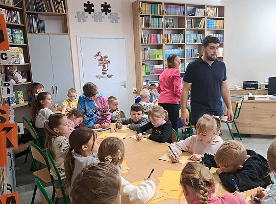 „Mała książka w drodze” z odwiedzinami w GBP w Łęczycach