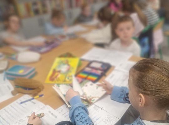 Czytamy z klasą. Lekturki spod chmurki