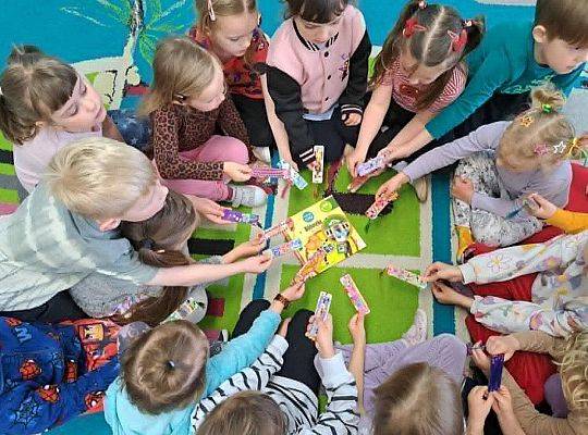 Biblioteka z wizytą u przedszkolaków