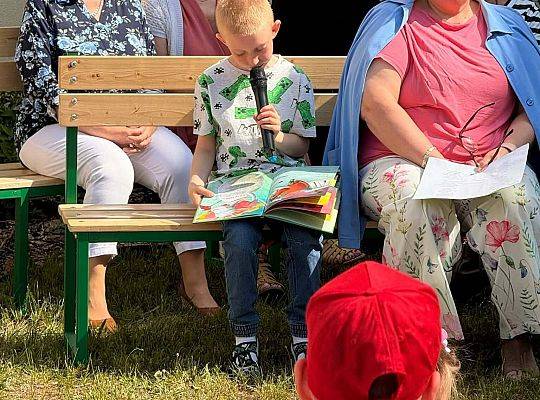 Literacka przygoda w plenerze - za nami „Czytanie na polanie”!