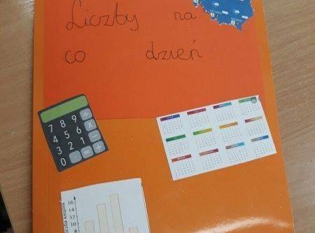 Lapbooki matematyczne w wykonaniu klasy VI c