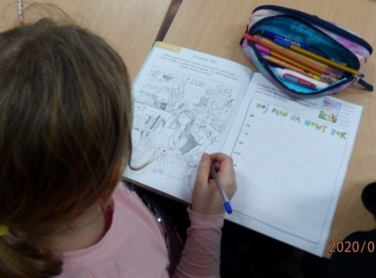 Dzień Składanki i Łamigłówki w bibliotece szkolnej