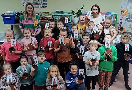 Biblioteka - tu kwitnie wyobraźnia!