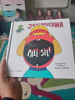 Pali się! Ale spokojnie… tylko w książce!