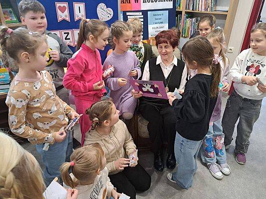 Babcia Maria świętuje z nami Dzień Babci